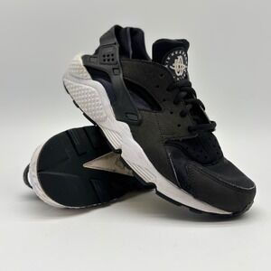 Nike‎ Air Huarache Run Womens Black White Sneakers 634835-006 Size 8.5